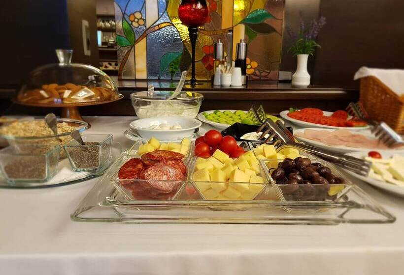 فندق Victoria Tirana