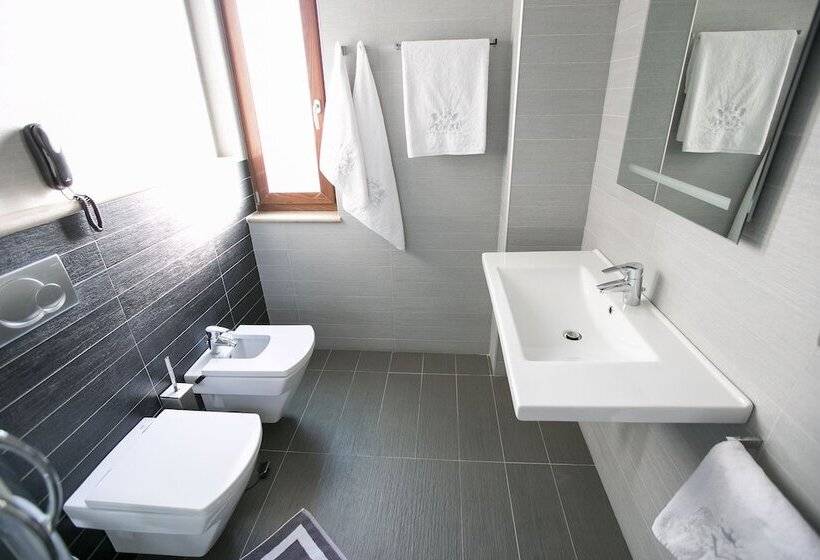 فندق Victoria Tirana