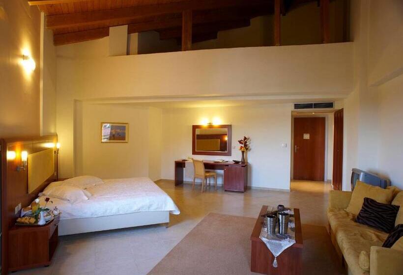 Parnis Palace Hotel Suites