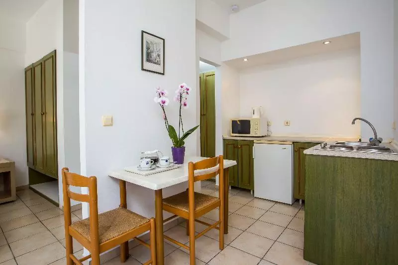 Royal Aparthotel City Centre