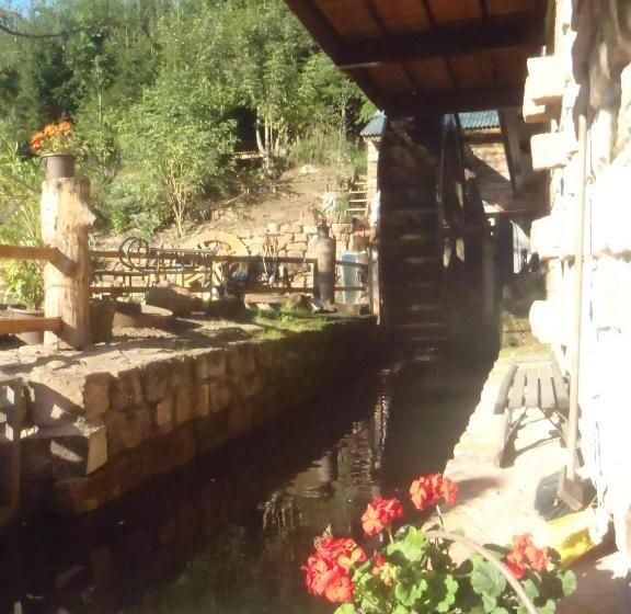 הוסטל Penzion Javorský Mlýn