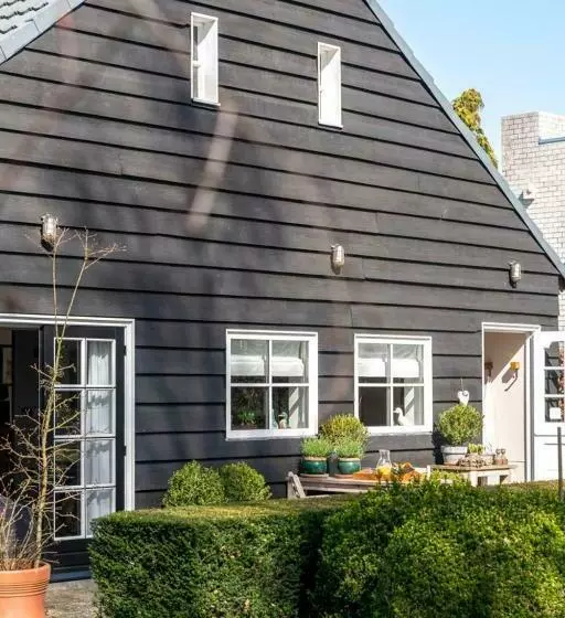 Aamiaismajoitus (B&B) D Ouwe Stal