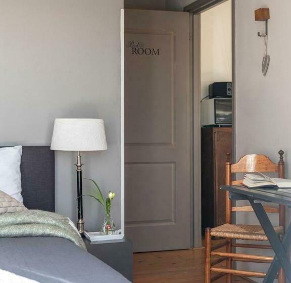 Bed and Breakfast D Ouwe Stal