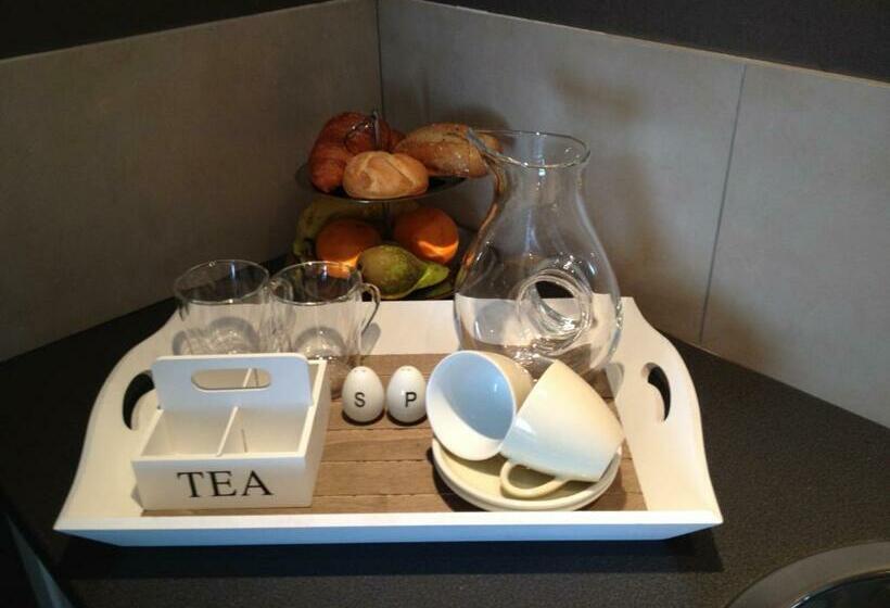 Bed and Breakfast D Ouwe Stal