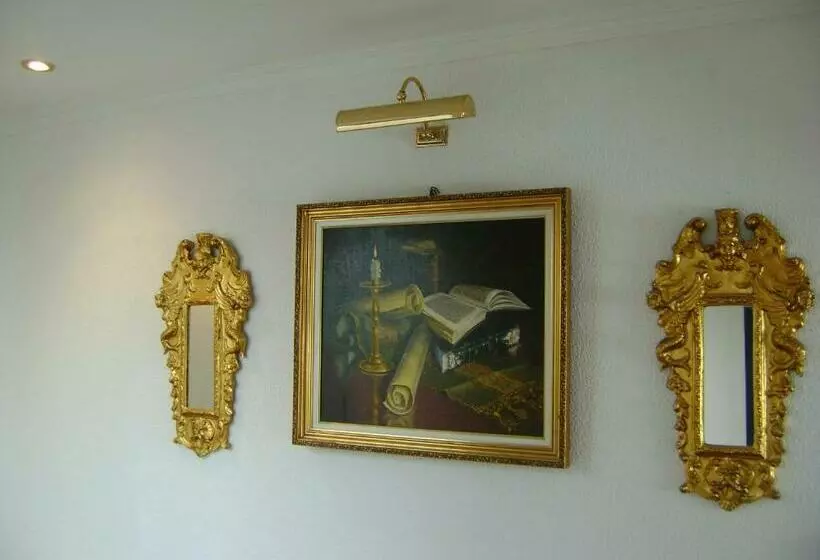 Hotelli D Iberica Alojamento