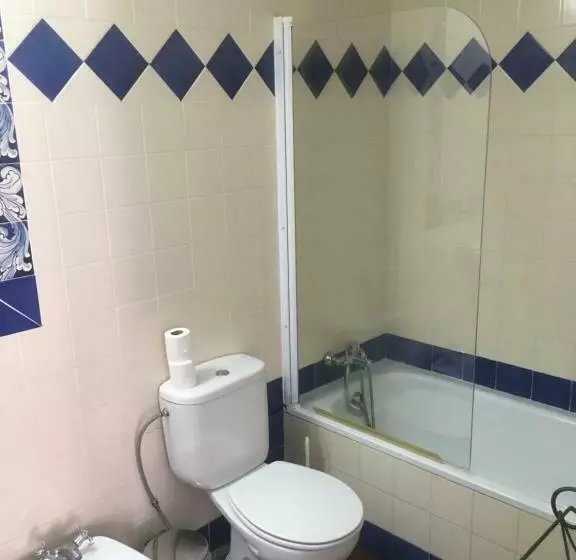 Hotelli D Iberica Alojamento