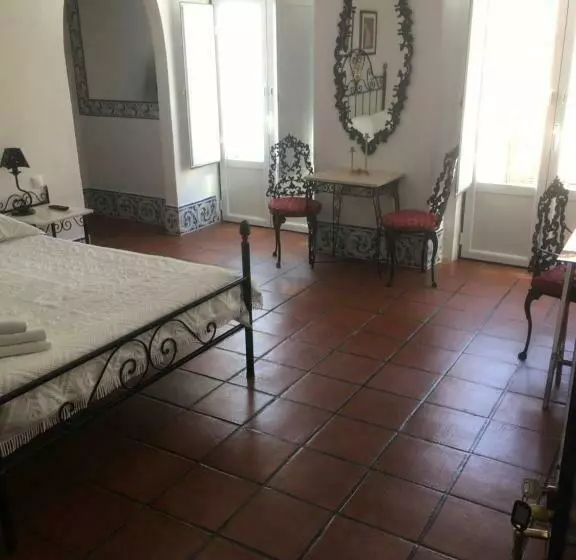 Hotelli D Iberica Alojamento