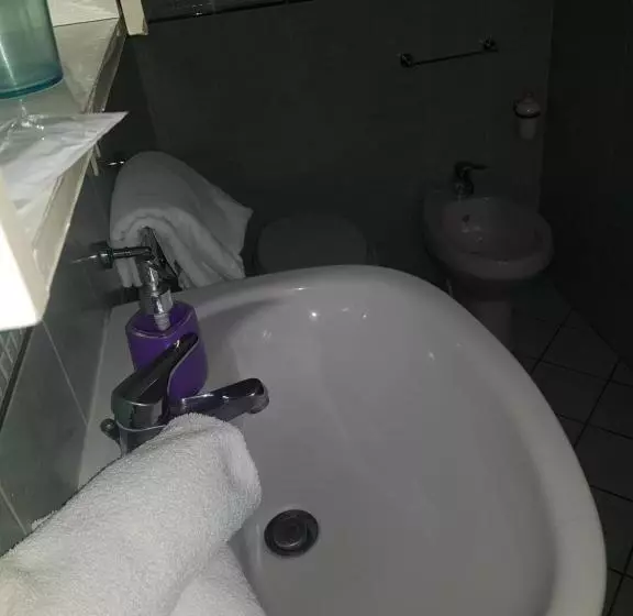 ベッドアンドブレックファースト Alenic