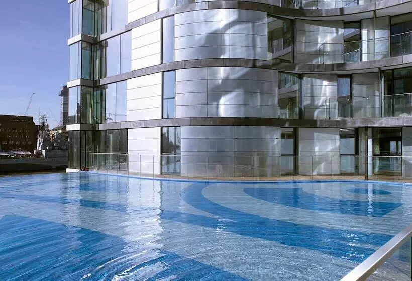 Cheval Three Quays At The Tower Of London