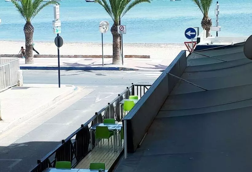 בית מלון כפרי Alaska