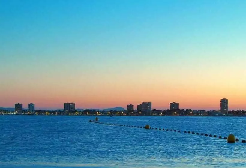 בית מלון כפרי Alaska