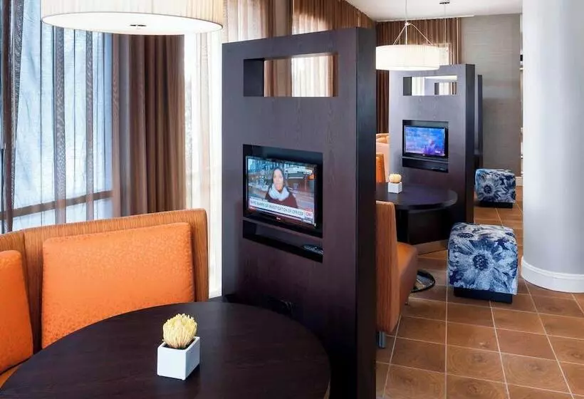 בית מלון כפרי Courtyard By Marriott Houston North/shenandoah