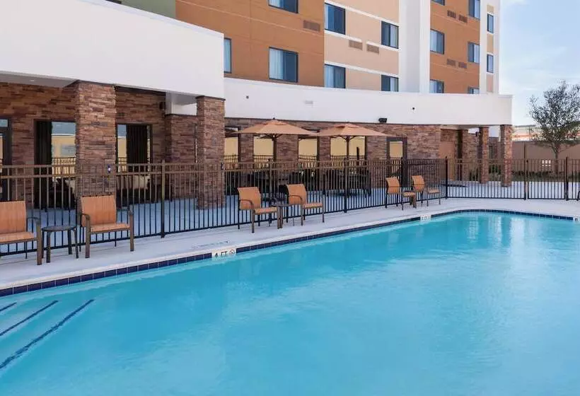 בית מלון כפרי Courtyard By Marriott Houston North/shenandoah
