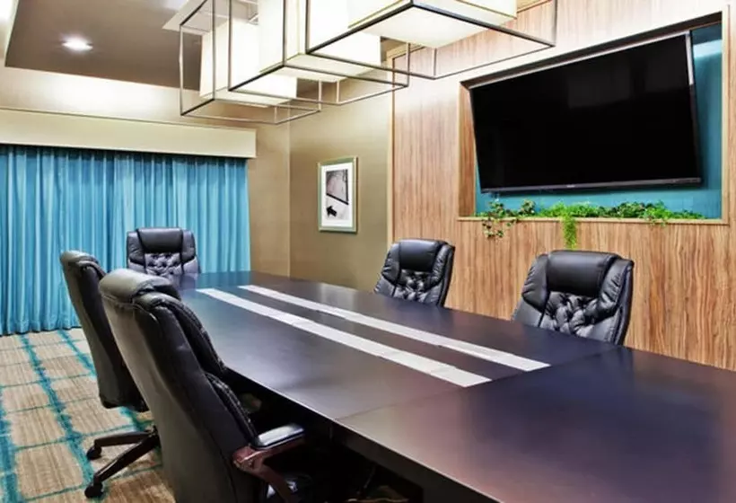ホテル Holiday Inn Express & Suites Warner Robins North West, An Ihg
