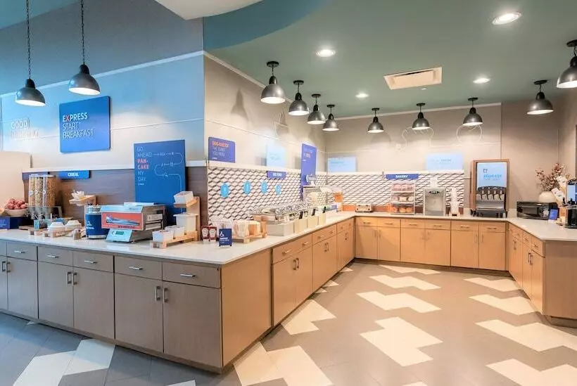 ホテル Holiday Inn Express & Suites Warner Robins North West, An Ihg