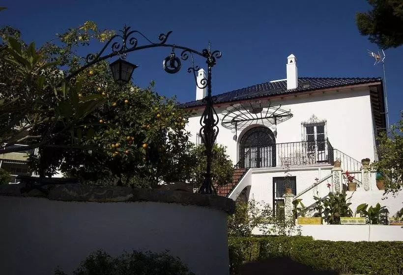 בית מלון כפרי La Francesa Suites