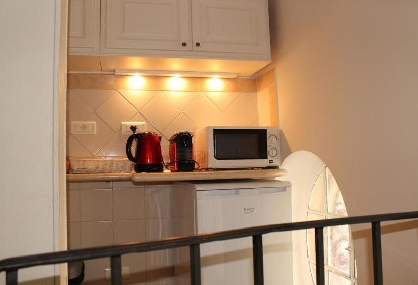 هتل Mithouard Apartment