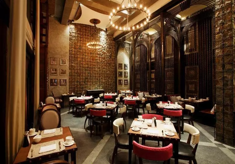 Pattaya Modus Beachfront Resort