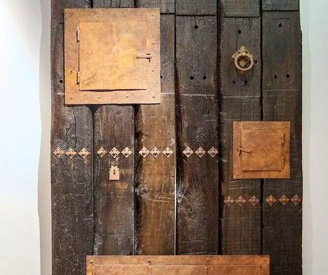 Резиденция Olarain