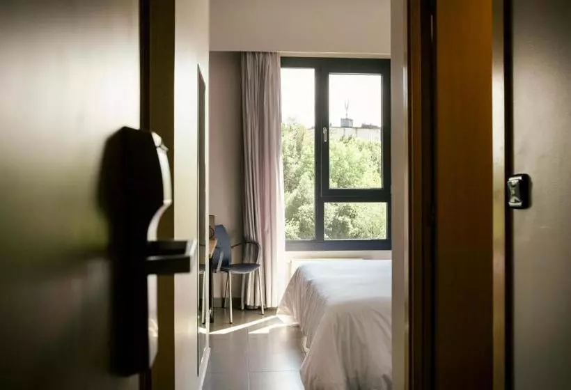 Резиденция Olarain