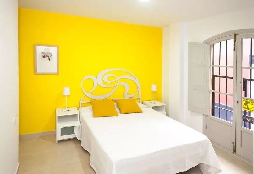 Reservaloen Plaza Del Salvador