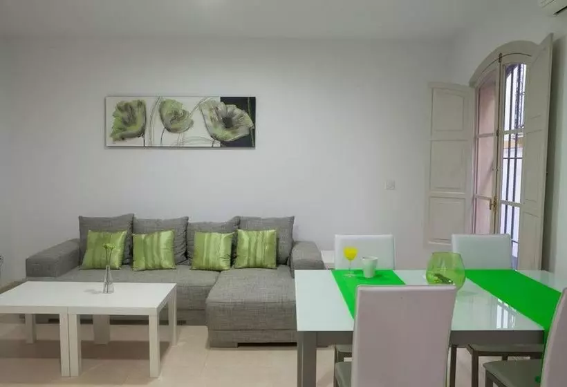 Reservaloen Plaza Del Salvador