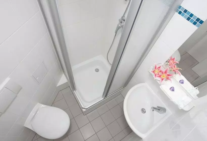 Central Inn Am Hauptbahnhof Pension