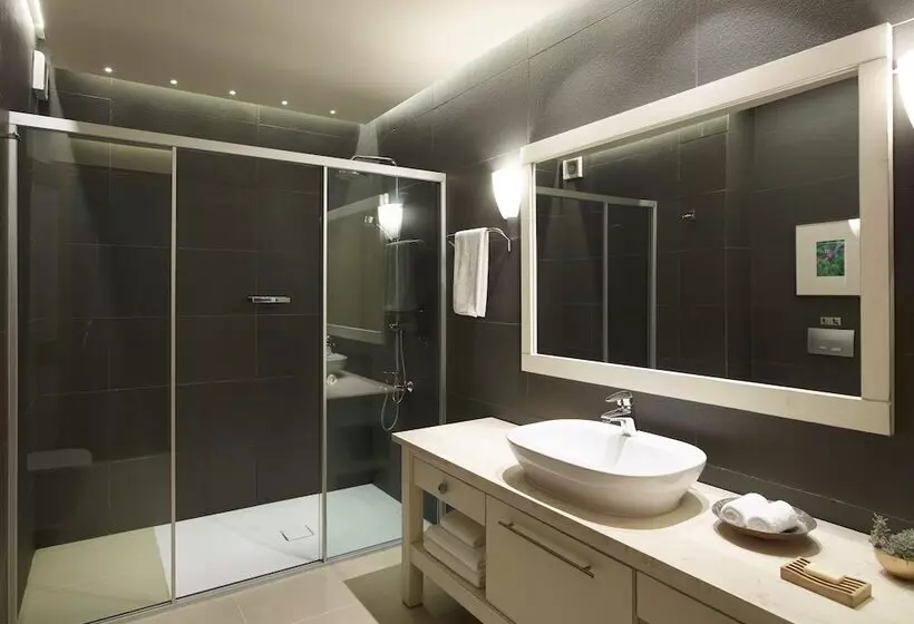 Отель Aristi Mountain Resort