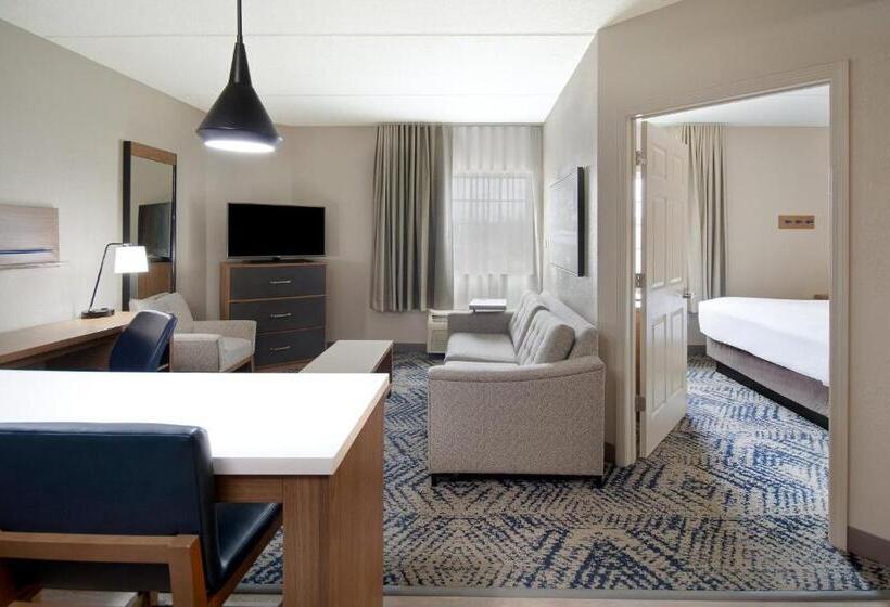 فندق Candlewood Suites Columbia Fort Jackson, An Ihg