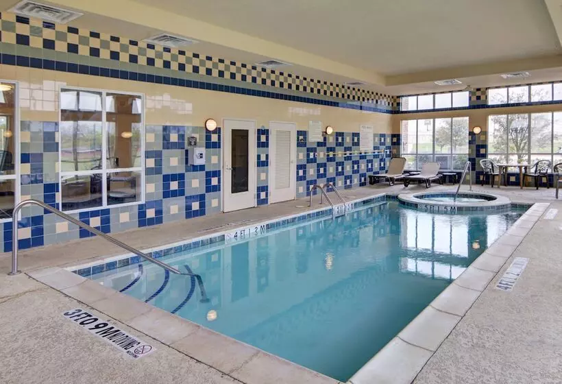 ホテル Comfort Inn & Suites Near Lake Lewisville