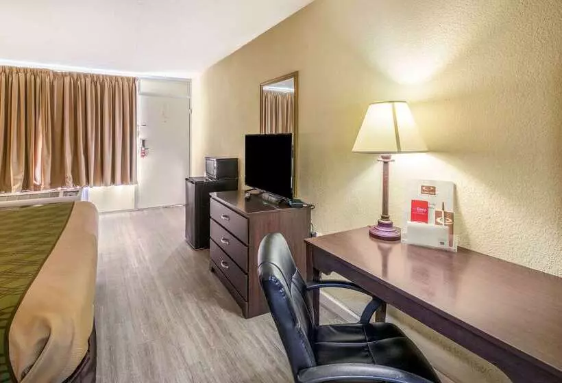 فندق Econo Lodge Andalusia