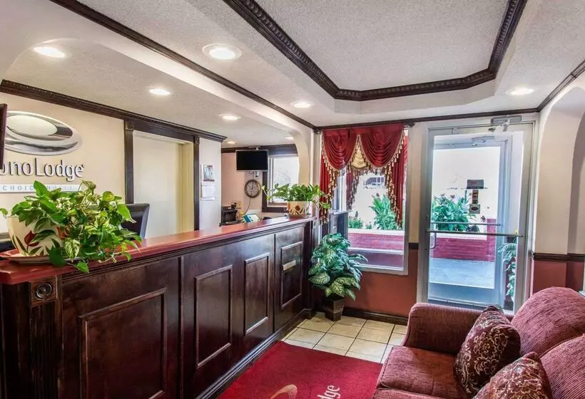 فندق Econo Lodge Andalusia