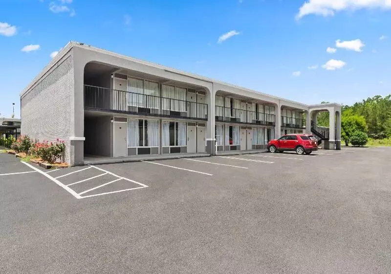 ホテル Econo Lodge Andalusia