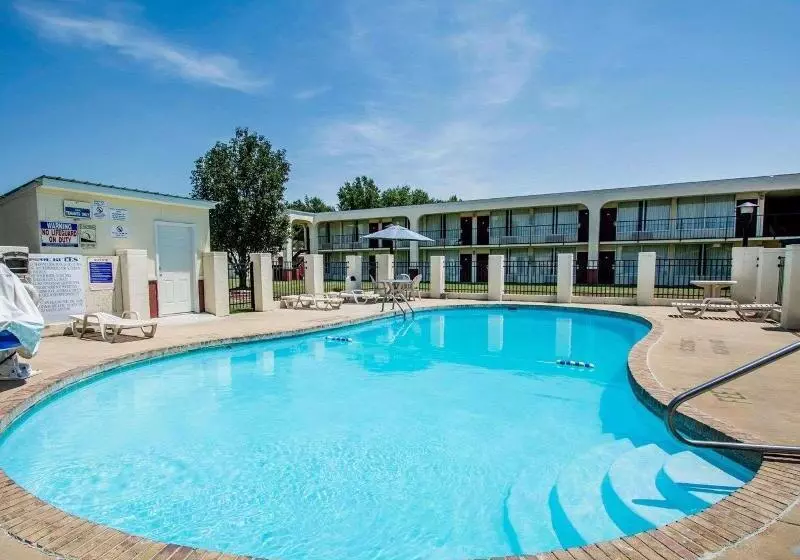 ホテル Econo Lodge Andalusia