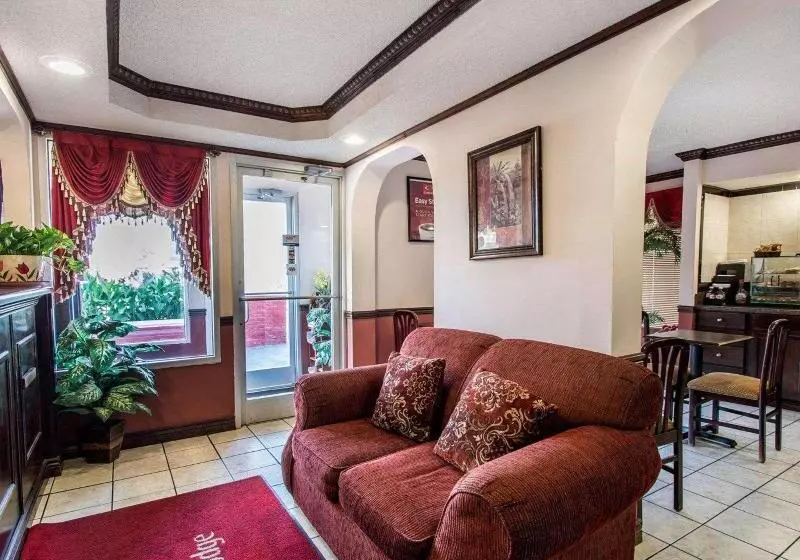 ホテル Econo Lodge Andalusia