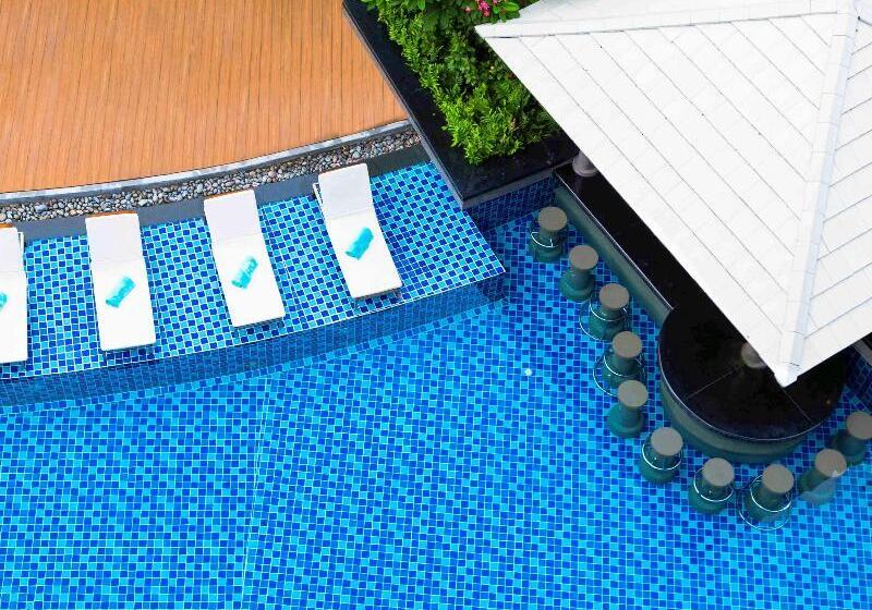 בית מלון כפרי Grand Mercure Phuket Patong