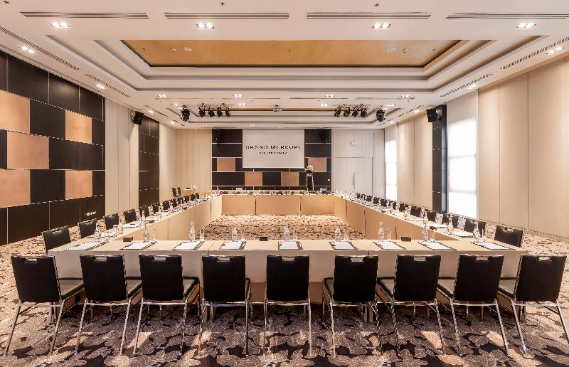 בית מלון כפרי Grand Mercure Phuket Patong