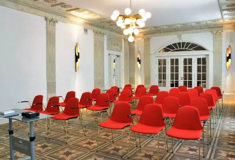 H15 Boutique Hotel, Warsaw, A Member Of Design Hotels