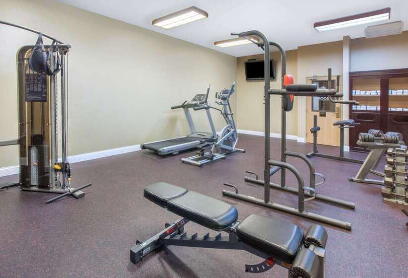 호텔 Hawthorn Extended Stay By Wyndham Bloomington