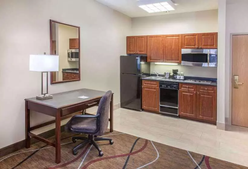 호텔 Hawthorn Extended Stay By Wyndham Bloomington