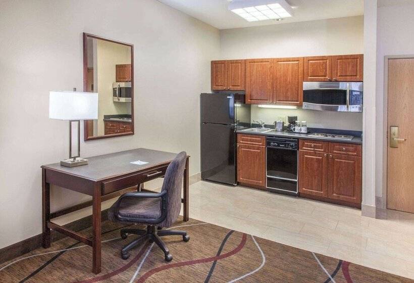 호텔 Hawthorn Extended Stay By Wyndham Bloomington