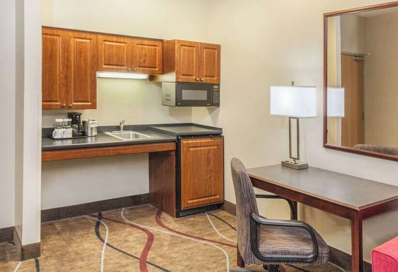 호텔 Hawthorn Extended Stay By Wyndham Bloomington