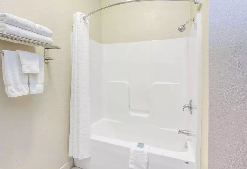 호텔 Hawthorn Extended Stay By Wyndham Bloomington