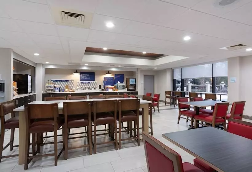 酒店 Holiday Inn Express & Suites   Morehead City, An Ihg