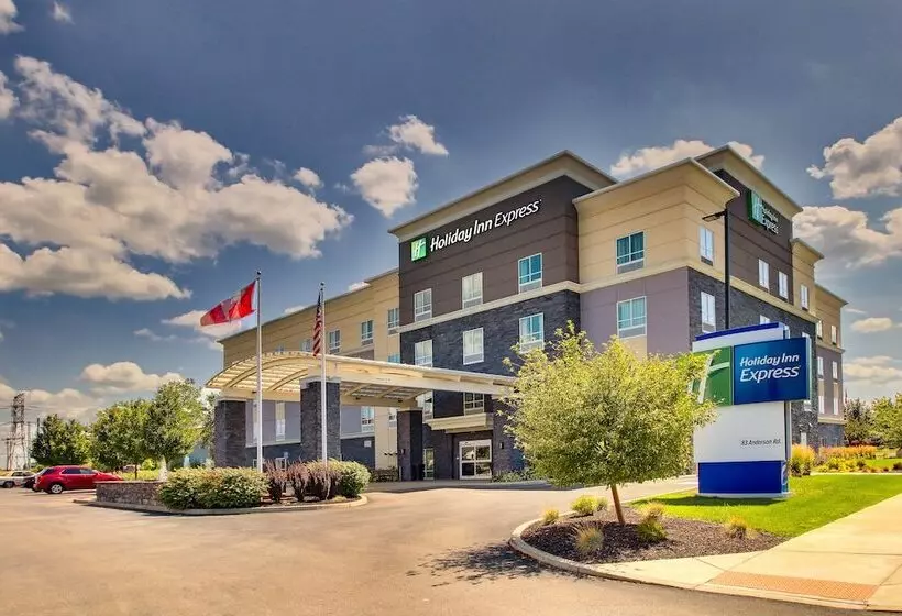 Hôtel Holiday Inn Express & Suites Cheektowaga North East, An Ihg