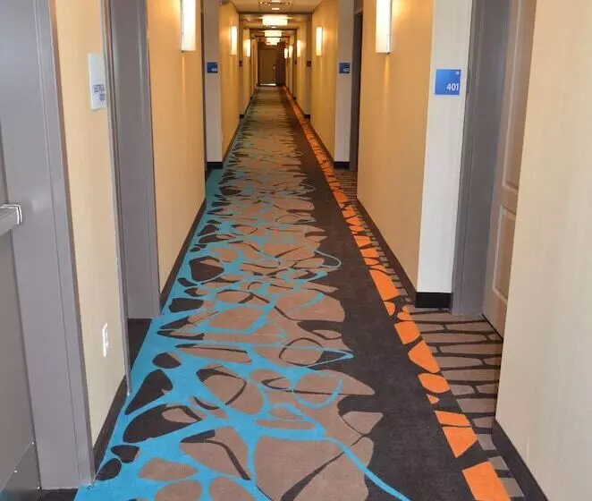 Hôtel Holiday Inn Express & Suites Cheektowaga North East, An Ihg