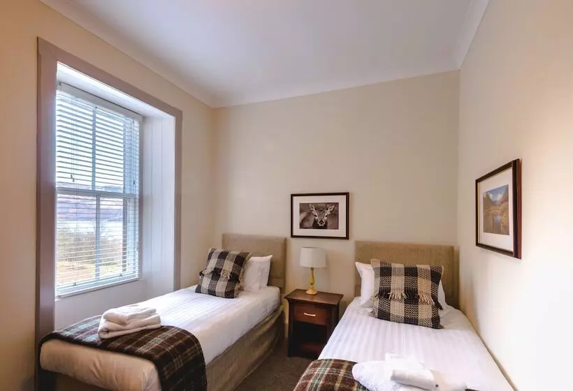 בית מלון כפרי Inch