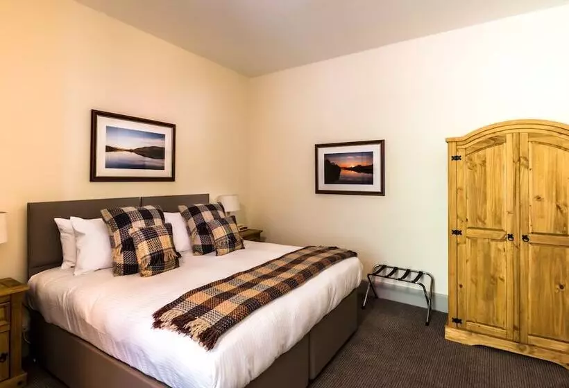 בית מלון כפרי Inch