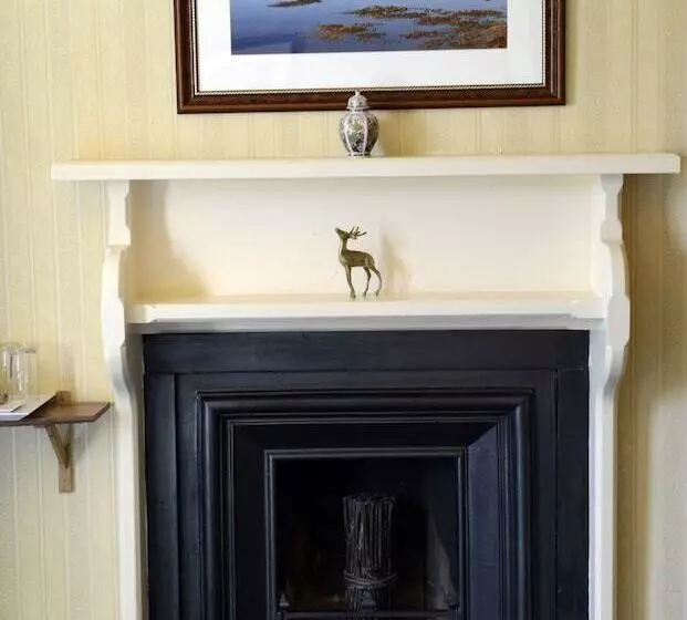 בית מלון כפרי Inch