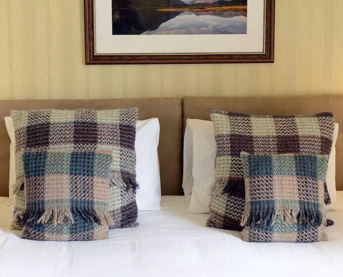 בית מלון כפרי Inch